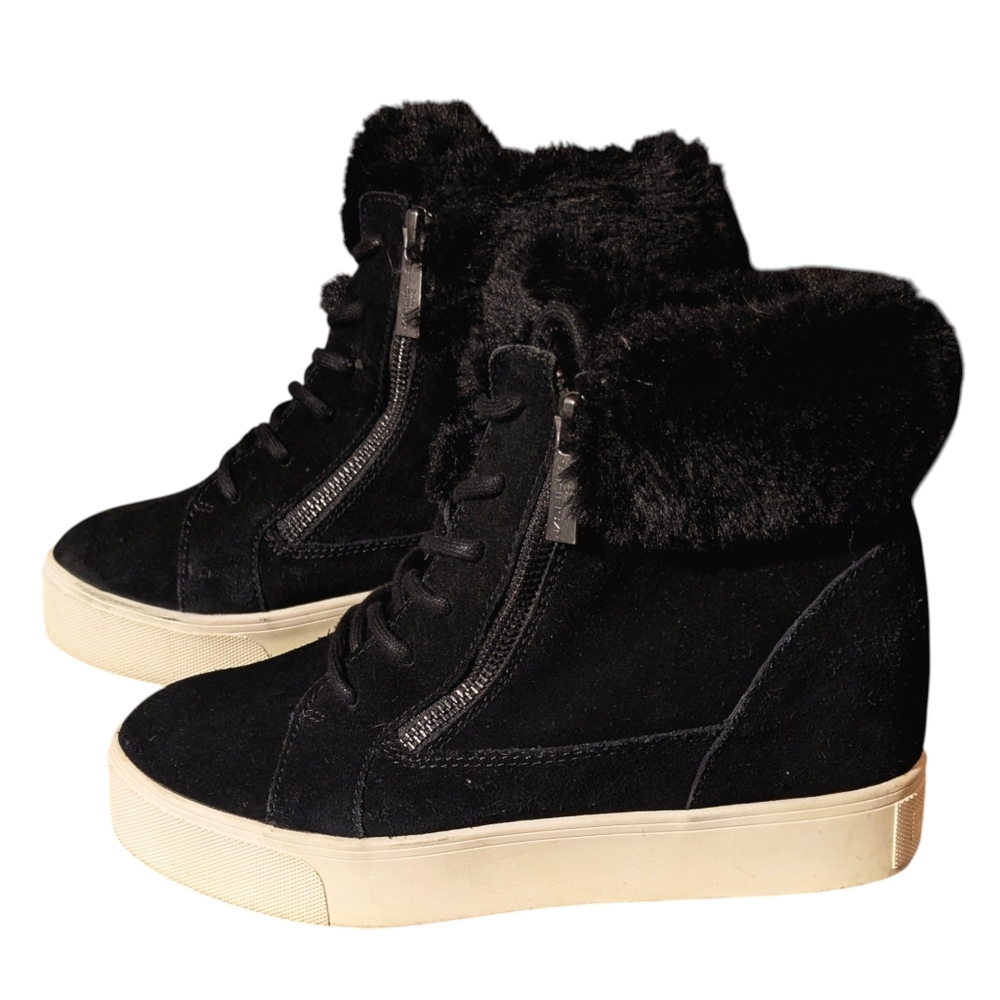 J SLIDES NYC Womens 8.5 Suede Platform Faux Fur Hidden Wedge Ankle Bootie Black